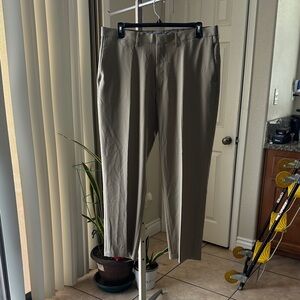 Haggar Men's Khaki Chinos